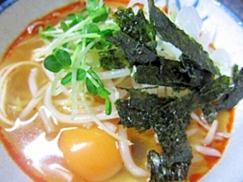 食べるラー油で簡単ラーメン☆